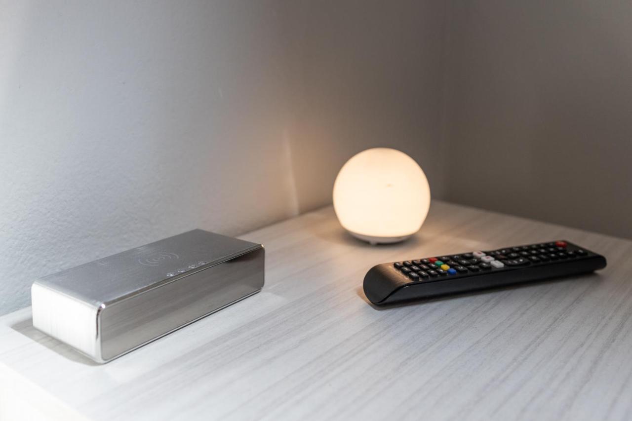 Free Parking Tiny House Wifi Netflix 15 Minuti Dal Duomo Apartment Милано Екстериор снимка