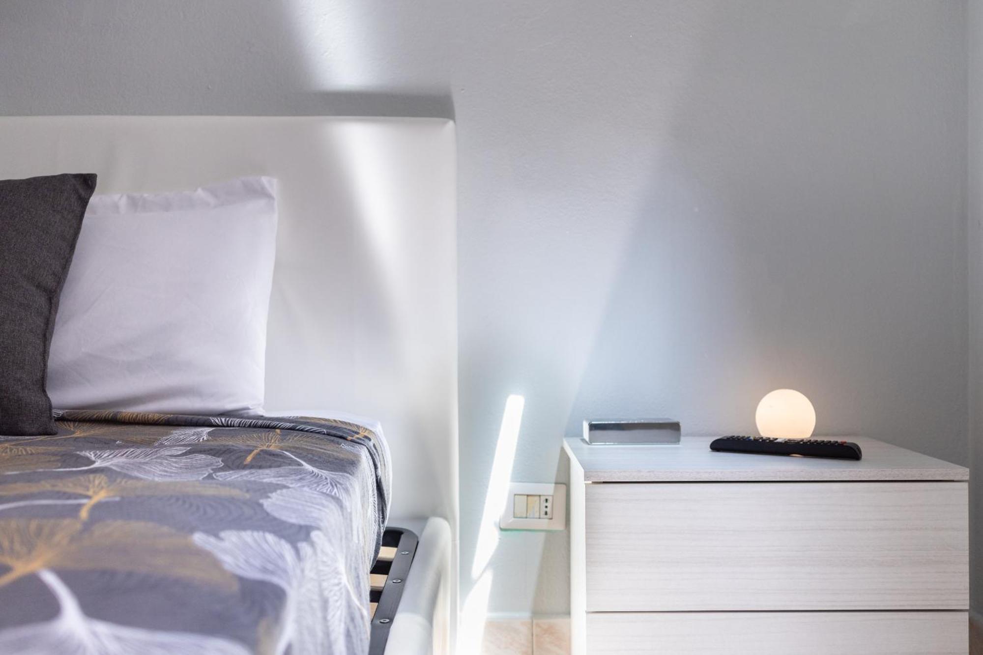 Free Parking Tiny House Wifi Netflix 15 Minuti Dal Duomo Apartment Милано Екстериор снимка